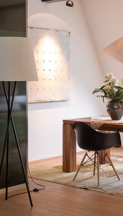 Stehlampe Hailey von Ozonos